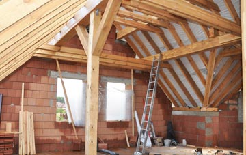 Pencuke attic trusses